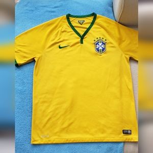 Nike Brazil Jersey Men Large Yellow World Cup Authentic National Soccer 2014